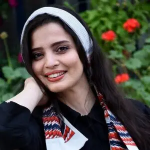 Elnaz Zebardast - Applyindex